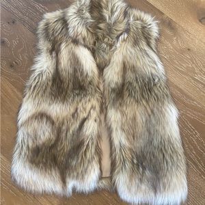 Women’s faux fur vest